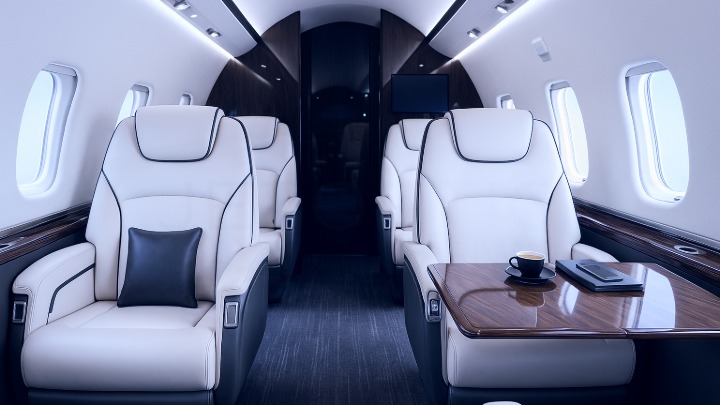 Challenger 350 Jet Interior